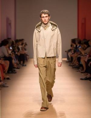 サルヴァトーレ フェラガモ 2019-20年秋冬ウィメンズ＆メンズコレクションをライブ配信