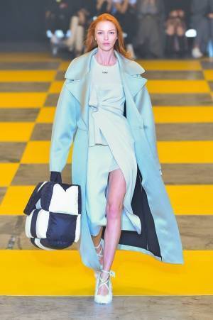 オフ-ホワイト 2019年秋冬ウィメンズコレクション - ポップな色柄でテイストチェンジ