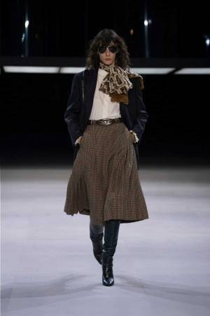 セリーヌ2019年秋冬ウィメンズコレクション - アーカイブから生まれた新生セリーヌウィメン