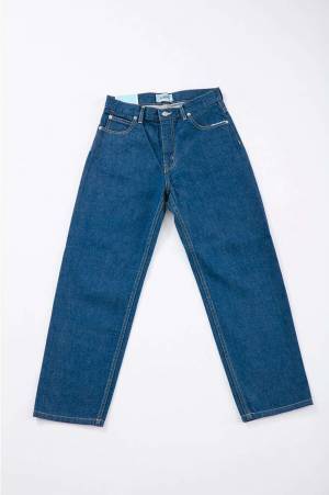 サージ19年春夏デニムパンツ、リメイク風テーパードやオールドブルーのボーイフレンド