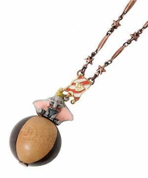 Q-pot.からディズニー『ダンボ』のアクセサリー、"サーカス"の玉乗りを表現したネックレスなど