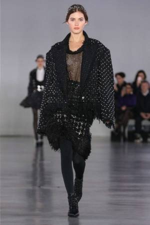 バルマン 2019-20年秋冬コレクション - 意表を突くアイデアが新しい美を運ぶ