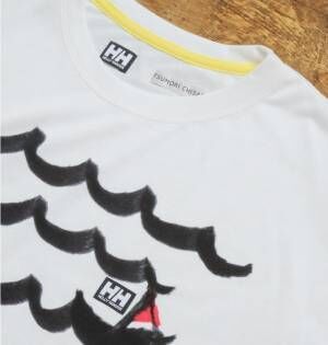 ヘリーハンセン×ツモリチサト、ナイル川と地中海の“波”を描いたTシャツ＆ワンピース