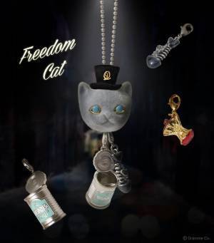 Q-pot.「キャット」ネックレス“マカロン”“魚の骨”チャームでカスタマイズ、猫パフェも