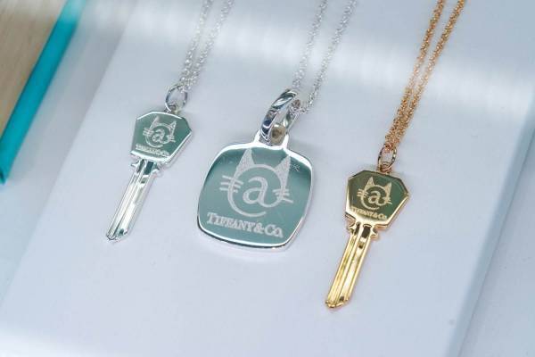 ティファニー、原宿キャットストリートに日本初カフェ併設の限定ストア - 店舗オリジナルジュエリーも