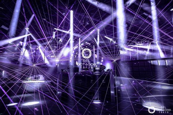 六本木の新クラブ「セル・オクタゴン東京」静脈認証でキャッシュ＆IDレスに、アフロジャックら大物DJも