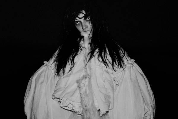 リトゥンアフターワーズ 2019-20年秋冬コレクション - “魔女”は本当に魔女なのか？