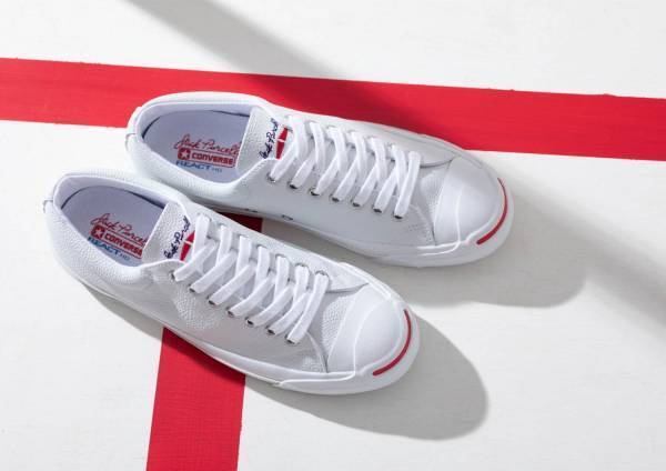 コンバースの新作スニーカー「ジャックパーセル  クラシックス」白のシュリンクレザーに赤ひげライン