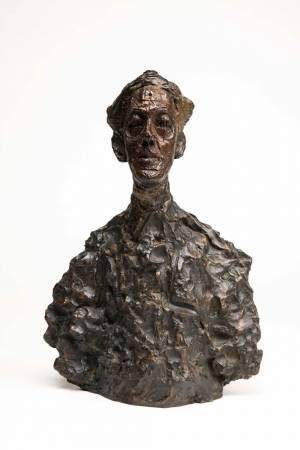 ジャコメッティの展覧会が大阪・国立国際美術館で、日本人モデルの希少な彫刻作品が日本初収蔵