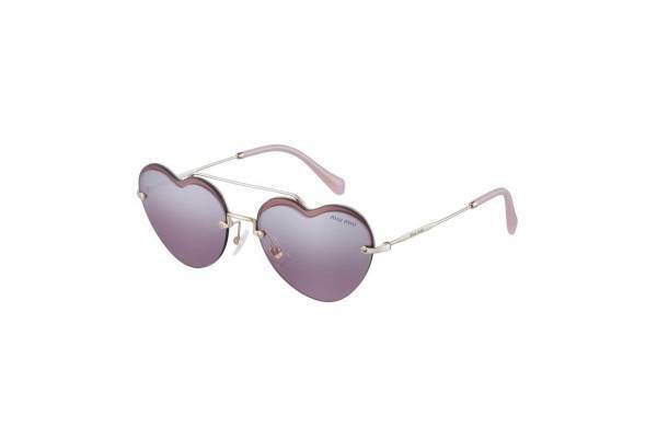 ミュウミュウ新作アイウェア“ハート＆雲”型レンズやクリスタル×リボンの装飾付き