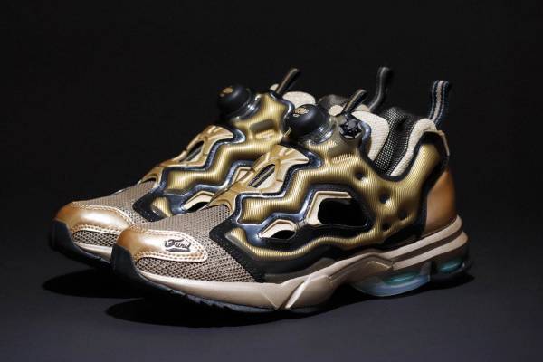 リーボック クラシックの新スニーカー、空気入りのアッパーとソールを1足に搭載した初復刻モデル