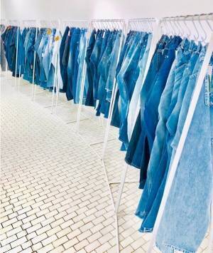 ユーズドデニム約500本が集まる限定ストア、人気ブランドのメンズ＆レディースを名古屋で