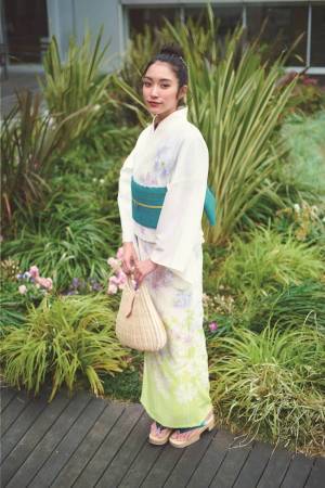 銀座三越の新作ゆかた2019 - スヌーピー絵柄入り伝統染め、イエロー＆グリーンの植物柄など