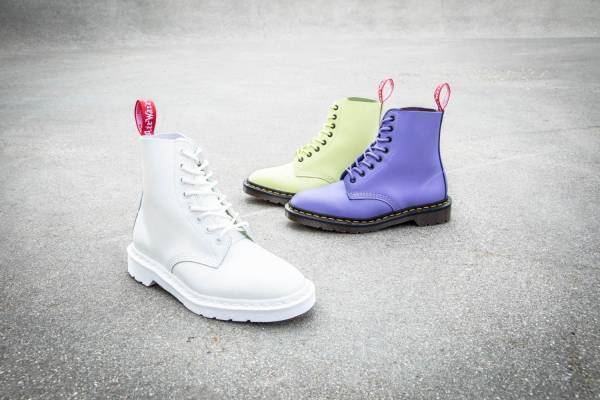 ドクターマーチン×アンダーカバー"真っ白"なレディースブーツ、パステルイエローやラベンダーも