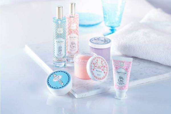 ラリンからジャスミン＆アリエルモチーフの限定ディズニーコレクション - ボディクリームやスクラブ