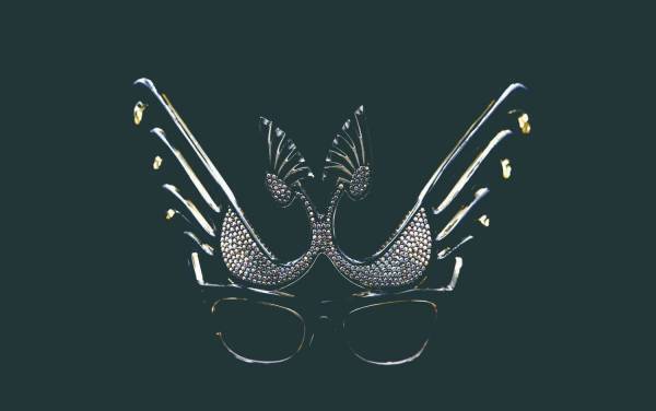 ヴィンテージアイウェア専門店「ソラックザーデ」展示販売会が伊勢丹新宿で、レディースに特化