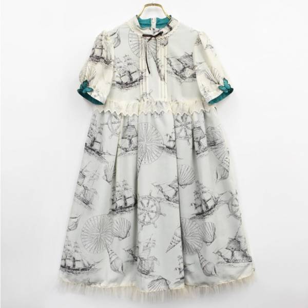 エミリーテンプルキュート「ピータパン」着想のワンピース“ウェンディ”イメージのナイトドレスも