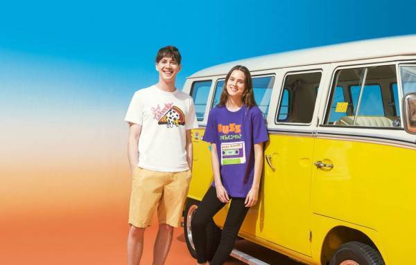 ユニクロUTディズニー／ピクサーの新Tシャツ、「トイ・ストーリー」ウッディ＆バズなど人気キャラ