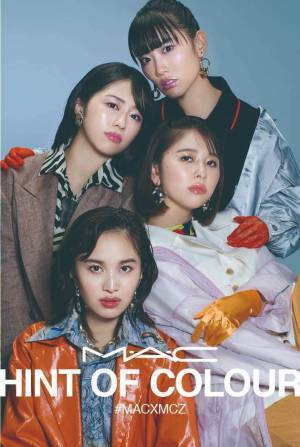 M·A·C×「ももいろクローバーZ」ももクロメンバーカラーのリップ&シャドウ、ノベルティ限定ポーチも