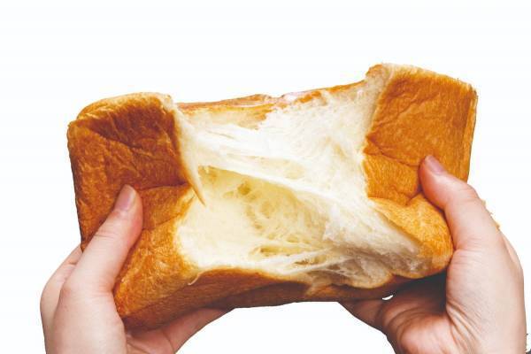 高級食パン専門店「非常識」が大阪心斎橋オーパに - 黒糖×ローズソルトのプレーン＆レーズンの2種