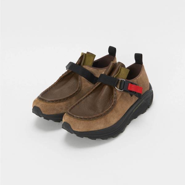 エンダースキーマの19秋冬新作シューズ、楽しみが広がる“機能的”チロリアンやドレスブーツ