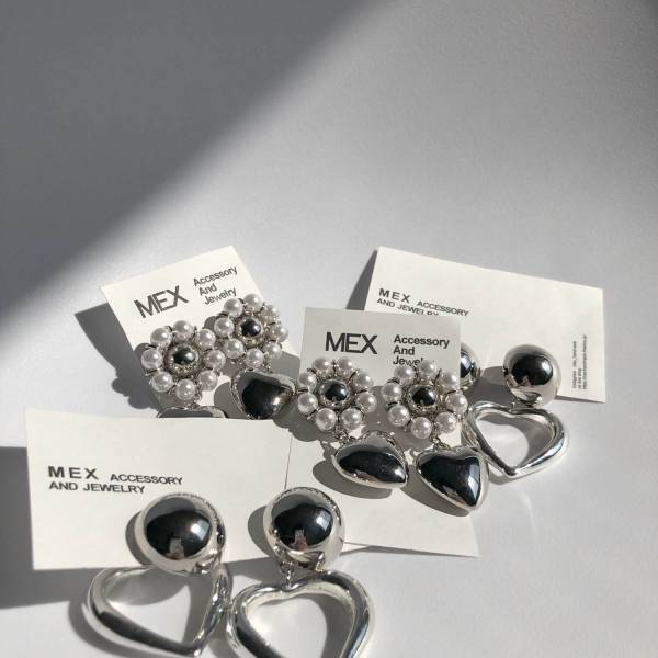 気鋭のアクセサリー作家14組による展示販売会「piece of mode」表参道ロケットで開催