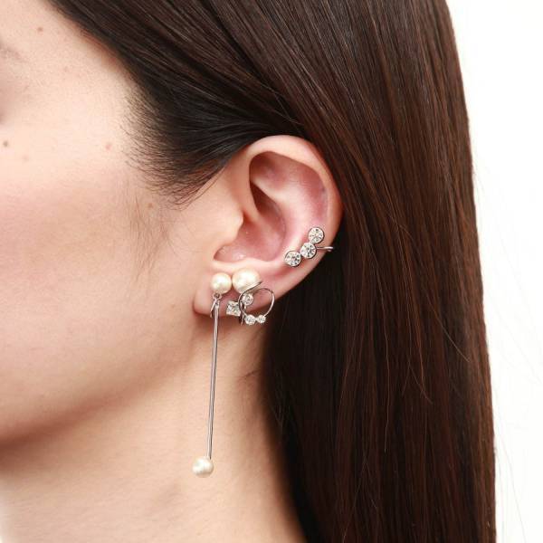 プティローブノアー新作アクセサリー、“ハチ”やスター＆パールのイヤリング