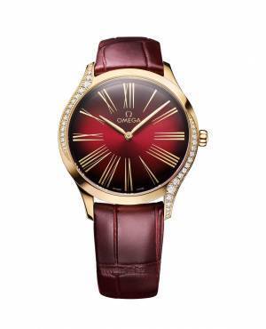 オメガのレディース腕時計「トレゾア」新作、“月の輝き”に着想したゴールドケース