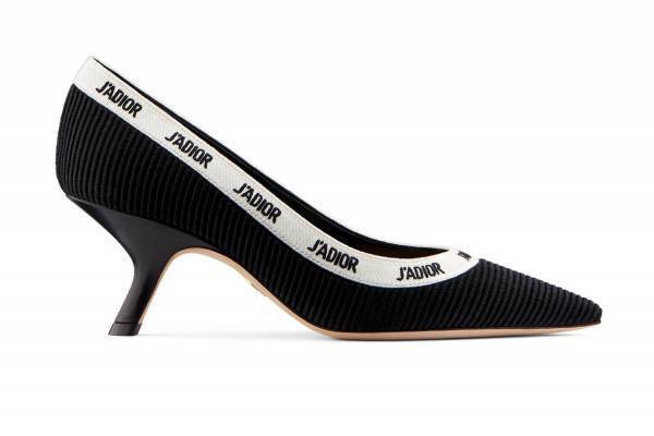 ディオール「J’ADIOR」シリーズから、“リボン”で縁取ったモノトーンパンプス