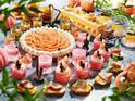 ザ・リッツ・カールトン大阪、夏の桃ブッフェ「ピーチ・カンタービレ」ケーキからピザまで桃尽くし