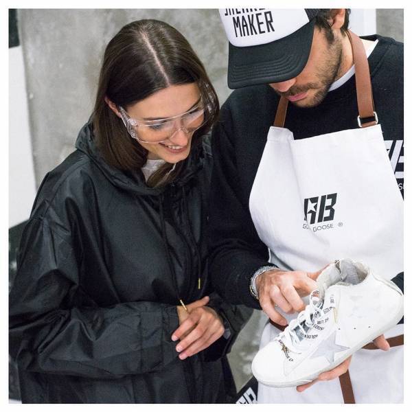 伊スニーカーブランド「ゴールデン グース」日本初の旗艦店が表参道に、オーダーメイドサービスも