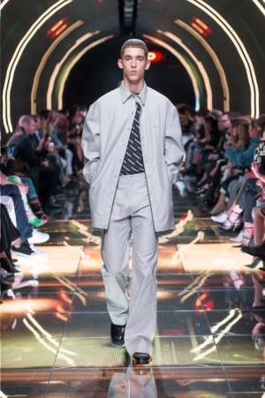 ドーバー ストリート マーケット ギンザの19春夏セール、ギャルソンやバレンシアガなど人気ブランド