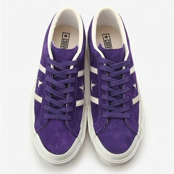コンバースのスニーカー「スター＆バーズ」の新作、クラシックなスエード素材のパープル＆トープカラー