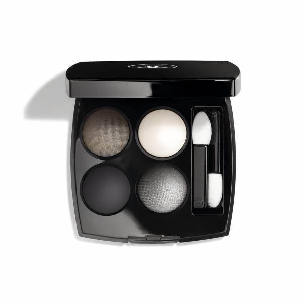 シャネル19年秋冬メークアップ - 光をまとった”白黒”アイシャドウやグロス、マットリップに新色も