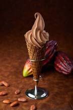 チョコ専門カフェ「メリーズ カフェ」のソフトクリーム ショコラ、テイクアウト限定で新登場