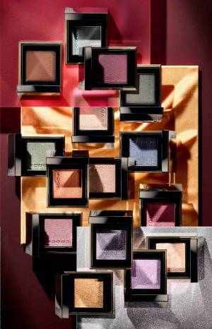 SUQQU19年秋コスメ - 漆生まれの“うるみ色”、3つの艶感から選ぶ単色アイシャドウ＆リップ