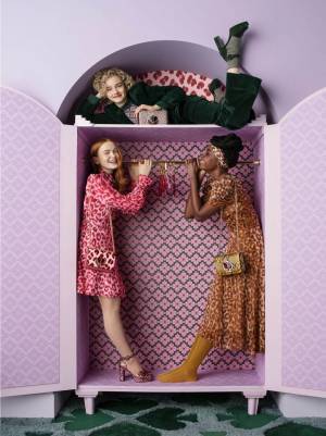 ケイト・スペードの新作バッグ、レオパードのグリッターやヘアカーフを配したショルダーなど