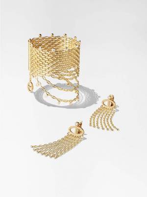 エルメス“鎖”モチーフのハイジュエリー「アンシェヌモン・リーブル」登場、銀座店で公開