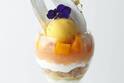 エンポリオ アルマーニ カフェ青山の夏パフェ - マンゴーやパイナップル、グァバなど南国果実
