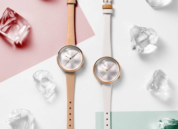 タックス“つらら”モチーフの腕時計「アイシクル」氷のような文字盤にシャーベットカラーのベルト