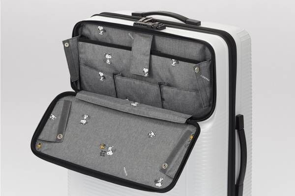 プロテカ×ピーナッツの限定スーツケース、内装＆カバーにスヌーピー＆ウッドストックの総柄プリント