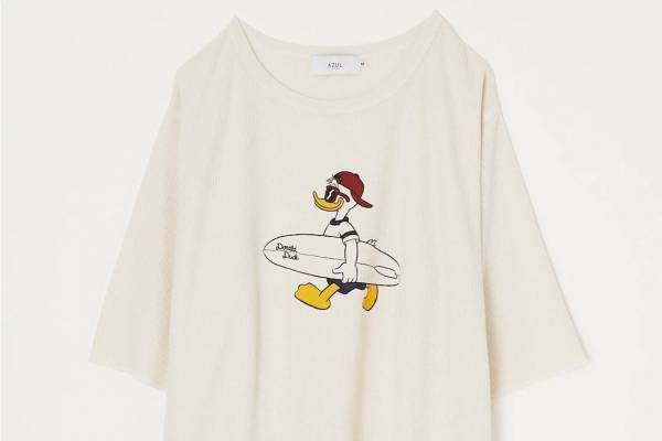 ディズニー「ドナルド・ダック」とアズール バイ マウジーのコレクション、ビッグTシャツやトートバッグなど