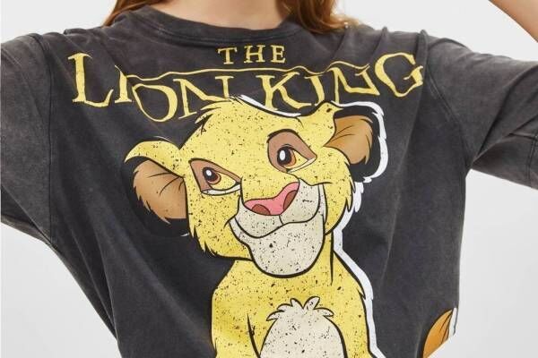 ベルシュカ、ディズニー映画『ライオン・キング』『トイ・ストーリー』『アラジン』のTシャツ