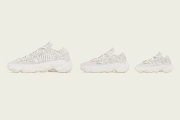 アディダス×カニエ・ウエスト「YEEZY 500 BONE WHITE」オールホワイトのスニーカー