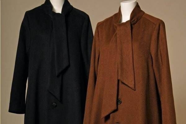 リリー ブラウン18世紀の洋服を再現したボウタイコート＆ドレス「ミュルーズ染織美術館」から