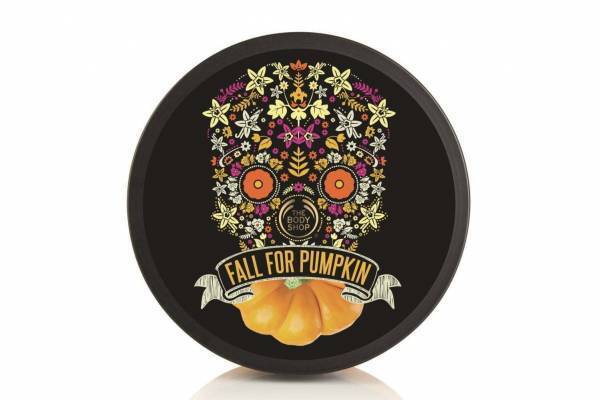 ザ・ボディショップ「バニラパンプキン」焼き菓子のような甘い香りのボディバター＆シャワージェル