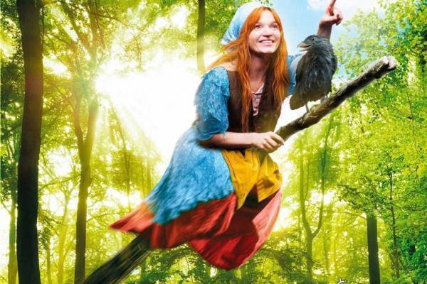 映画『小さい魔女とワルプルギスの夜』世界的児童文学を『パディントン』のスタジオカナルが実写映画化