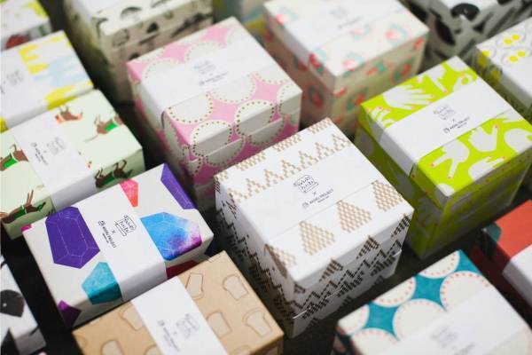 紙の祭典「紙博」が福岡・博多で、マスキングテープやノートなど人気の紙雑貨が集結