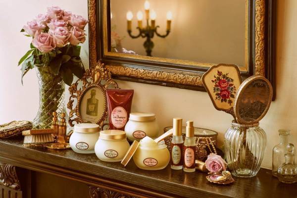 SABON新ヘアケア、頭皮ケア用“スクラブ”や“泡立たない”新感覚シャンプー