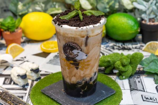 台湾黒糖生タピオカ専門店「羊一茶」神戸・三宮に、焦がし黒糖×もちもち大粒タピオカ